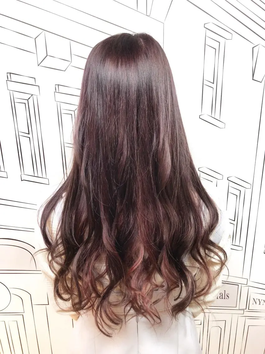ロング カラー イルミナカラー インナーカラー ピンクカラー TOMOKA 艶髪/髪質改善🫧のヘアスタイル