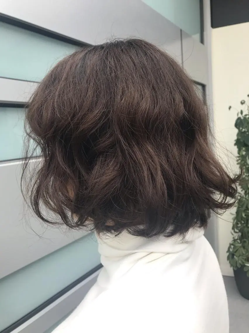 ミディアム カラー パーマ 🌷小野田 睦🌷のヘアスタイル