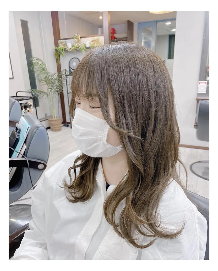 ロング カラー ベージュカラー オリーブベージュ ヘアカラー トリートメント ＊横浜駅＊ 金子 誠也のヘアスタイル
