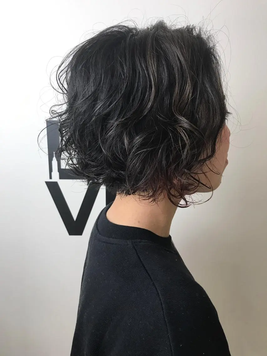 ショート カラー カット ヘアカラー 湯浅 了一のヘアスタイル