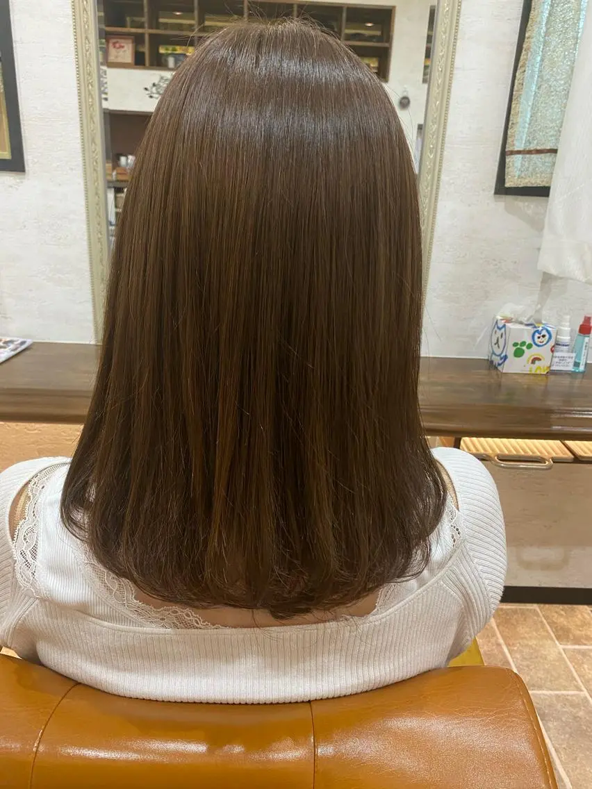 セミロング カラー 松本 沙良のヘアスタイル