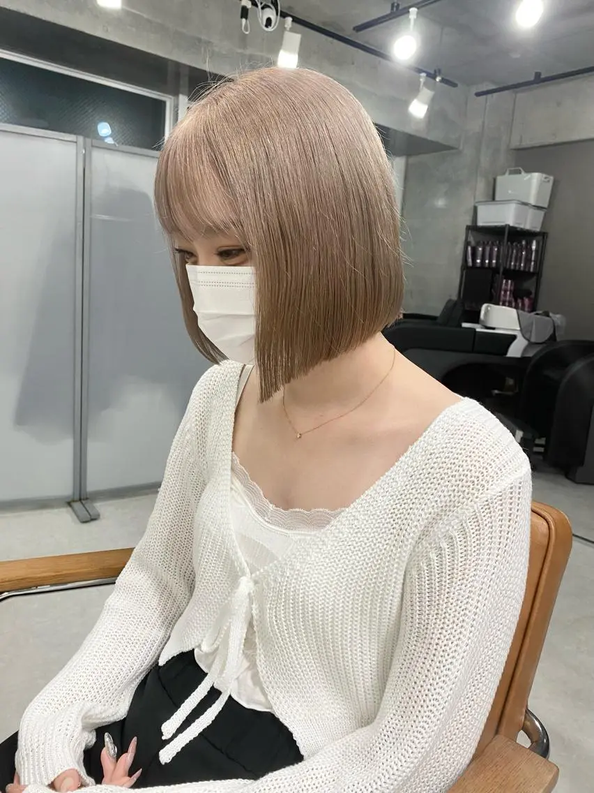 セミロング カラー ヘアアレンジ 🌷FUKA🌷 まろやかハイトーンのヘアスタイル
