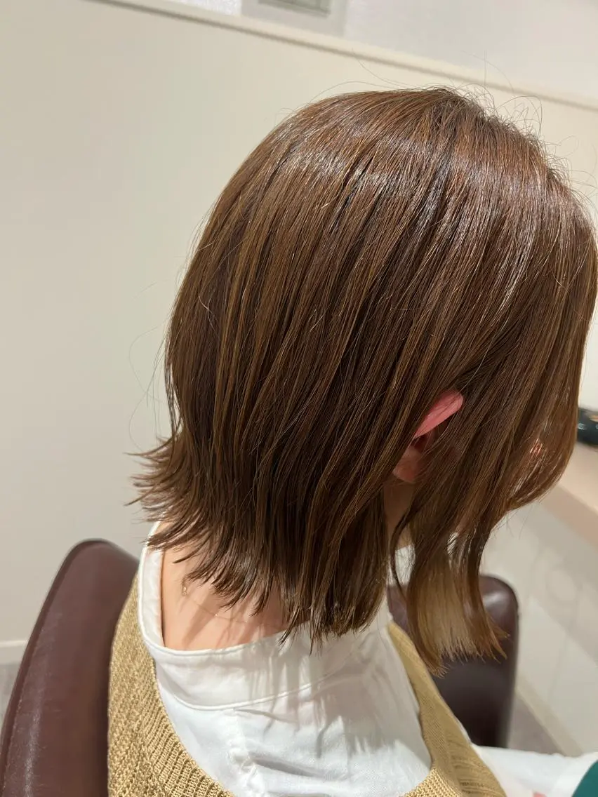 ミディアム カット ヘアカラー 井上 美春のヘアスタイル
