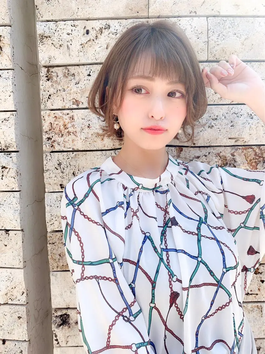 ショート 赤み消し韓国ヘア レイヤー縮毛🤍渡邉のヘアスタイル