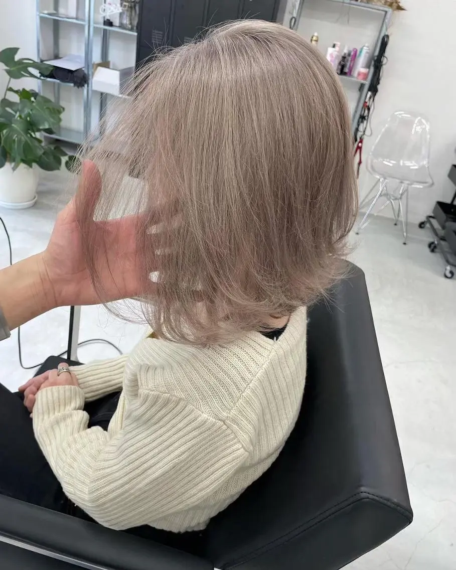 ロング カラー ヘアアレンジ パーマ メンズ キッズ マツエク・マツパ ネイル アイブロウ ショートボブ メンズバレイヤージュ メンズブリーチ メンズハイライト メンズハイトーン ブリーチ🌈金崎 江坂駅横すぐのヘアスタイル