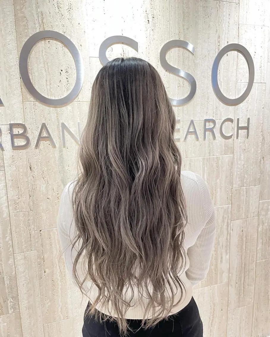 ロング カラー カット ヘアカラー トリートメント 高橋 芽衣のヘアスタイル