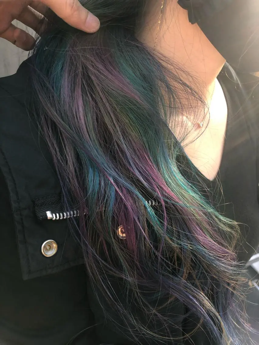 ロング カラー アッシュ バレイヤージュ ミストバング ベージュカラー ブリーチ カット ヘアカラー トリートメント 原宿サロン代表 デザインカラー伊藤卓のヘアスタイル