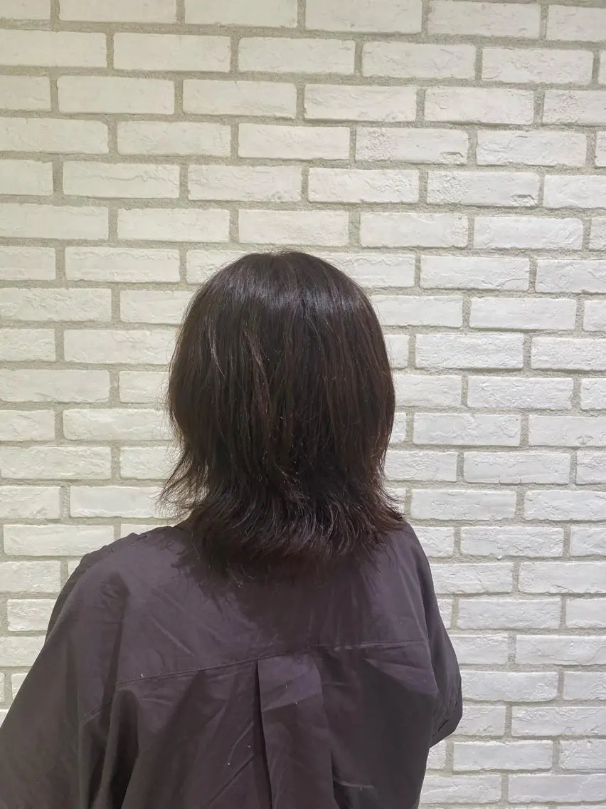 セミロング カラー モデル募集中 松原京のヘアスタイル
