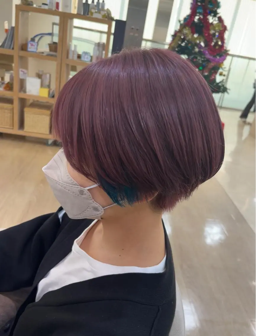 セミロング カラー 暖色/ブリーチカラー 🎀 M i k uのヘアスタイル