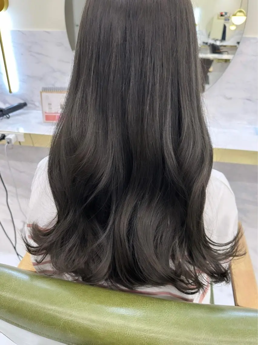 セミロング カット ヘアカラー トリートメント ニシダヒカリ🌙 髪質改善×似合わせのヘアスタイル