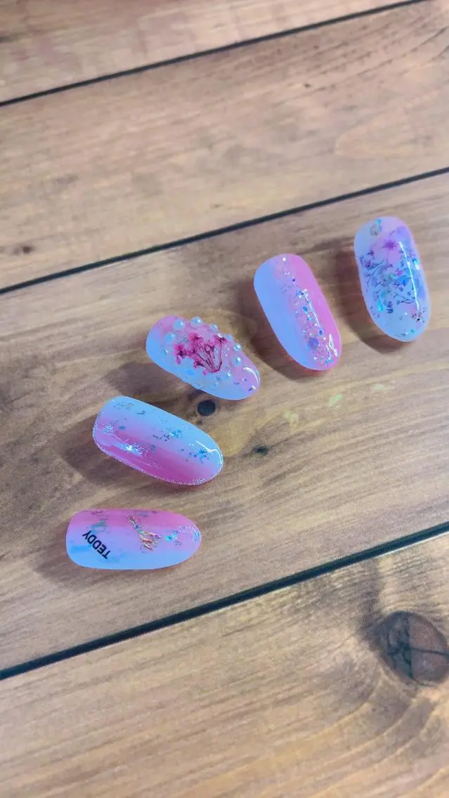 カラー ネイル Moonstone Salonのネイルデザイン