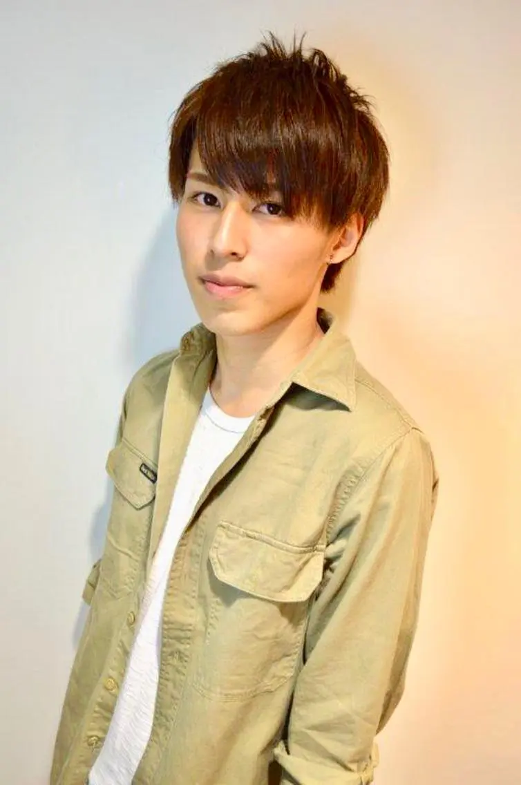 メンズ メンズウルフカット ウルフカット 佐藤 美紅のヘアスタイル