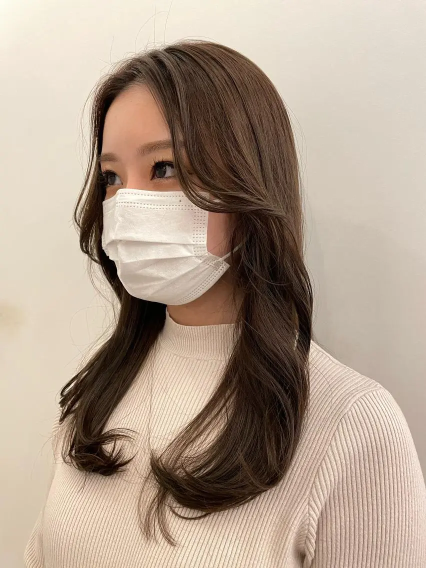 ロング カット ヘアカラー 💘韓国レイヤー上 品カラーruru💘のヘアスタイル