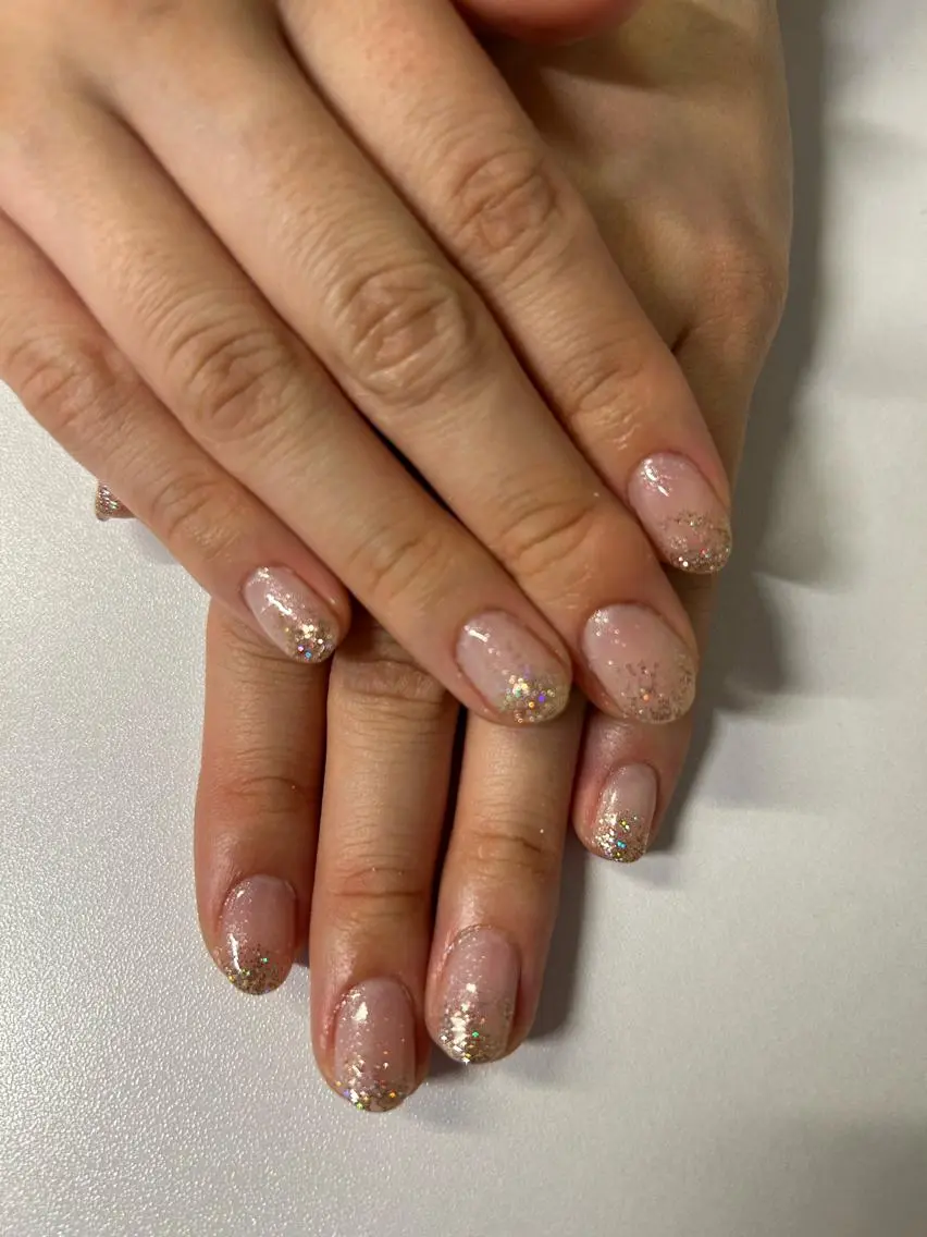 ネイル ラメ(グリッター) ラメグラデーション フットネイル 自宅サロン♡ Mamiのネイルデザイン
