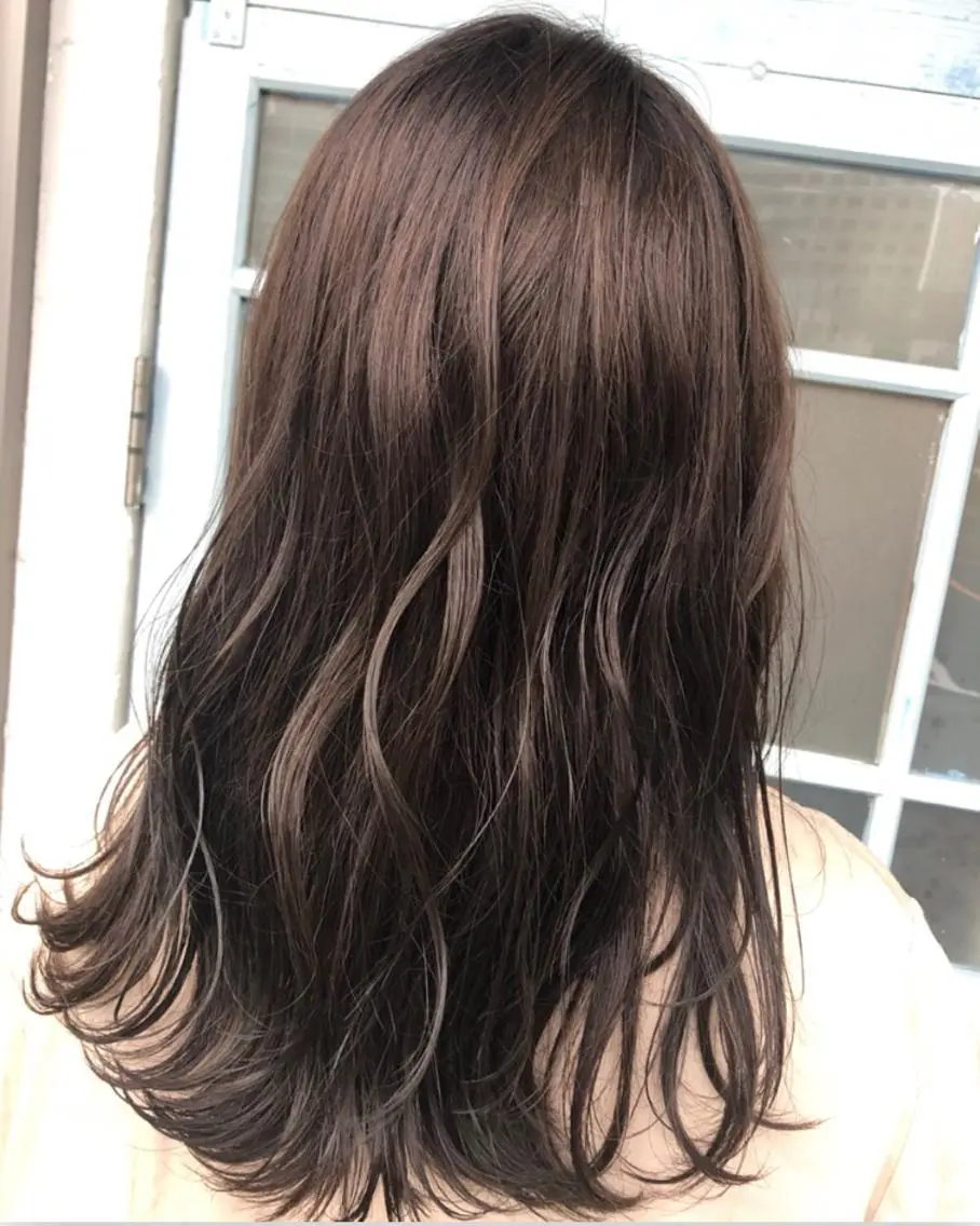 ロング 村澤 拓弥のヘアスタイル