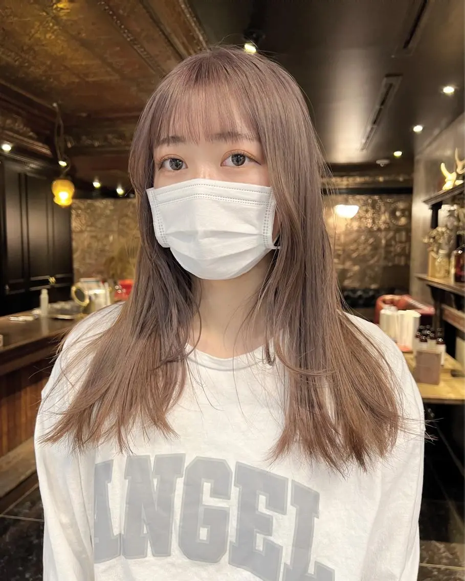 ロング カラー 黒髪 卒業式のヘアスタイル ヘアカラー 圧倒的デザイン力 店長🎨RENAのヘアスタイル