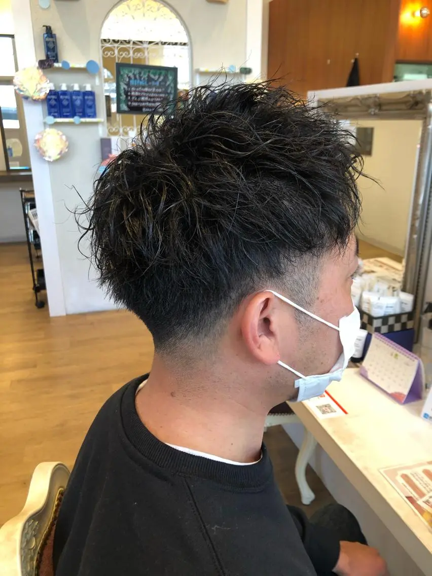 メンズ パーマ 奈良市／尼ヶ辻 谷川和也のヘアスタイル