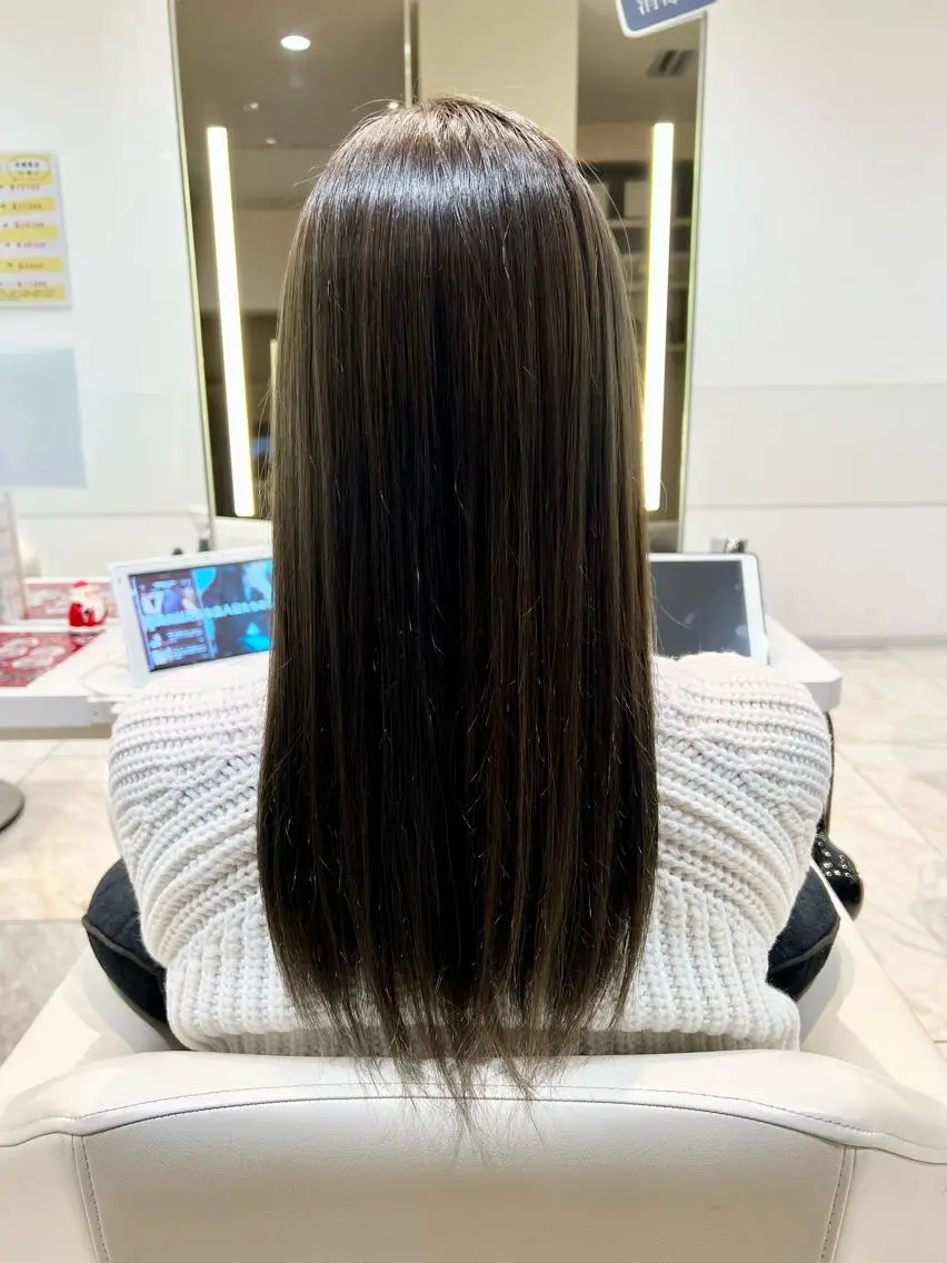 セミロング カラー カット トリートメント 縮毛矯正/ショート 長岡/姉崎宏実🌿のヘアスタイル