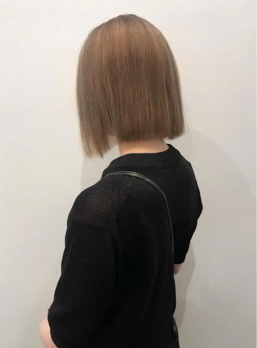 ショート カラー ブリーチ カット ヘアカラー wカラー 指名No1かけるのヘアスタイル