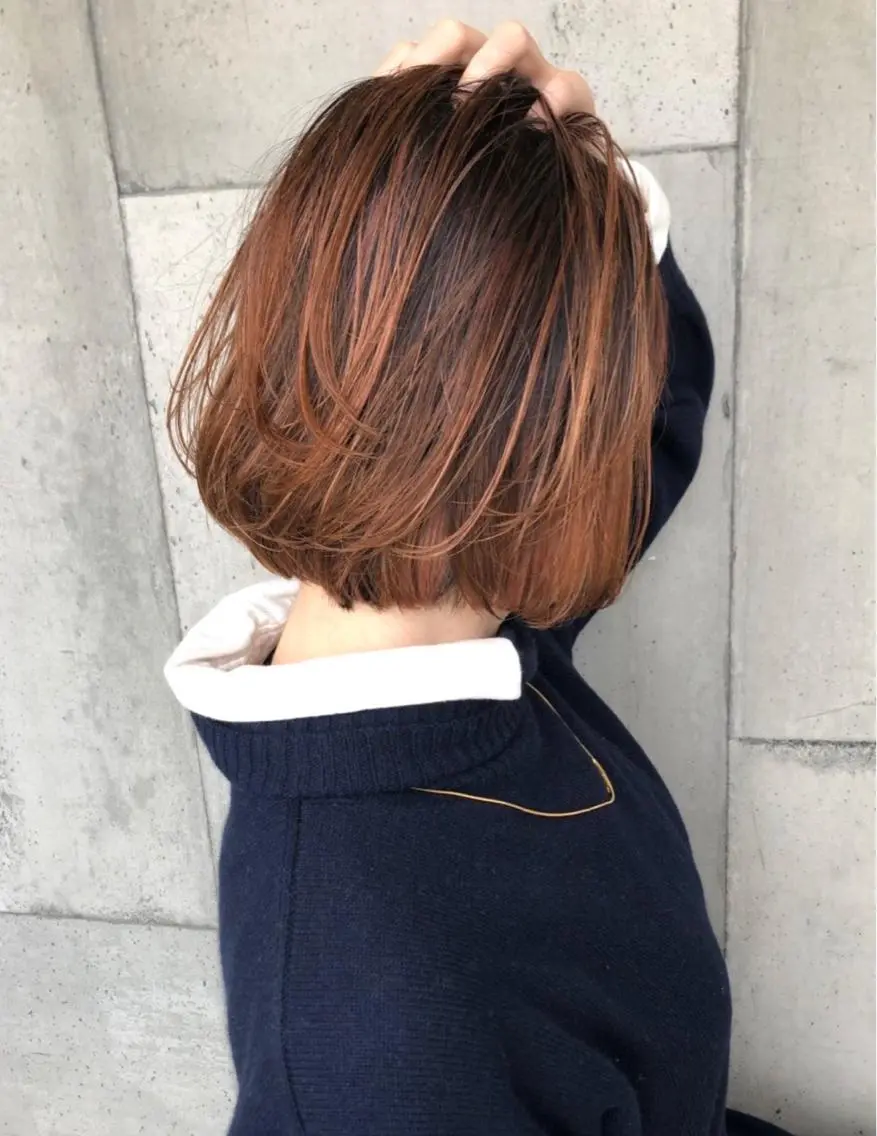 ショート カラー バレイヤージュ ハイライトカラー ピンクカラー ハイライト レイヤーカット 東 寛道のヘアスタイル