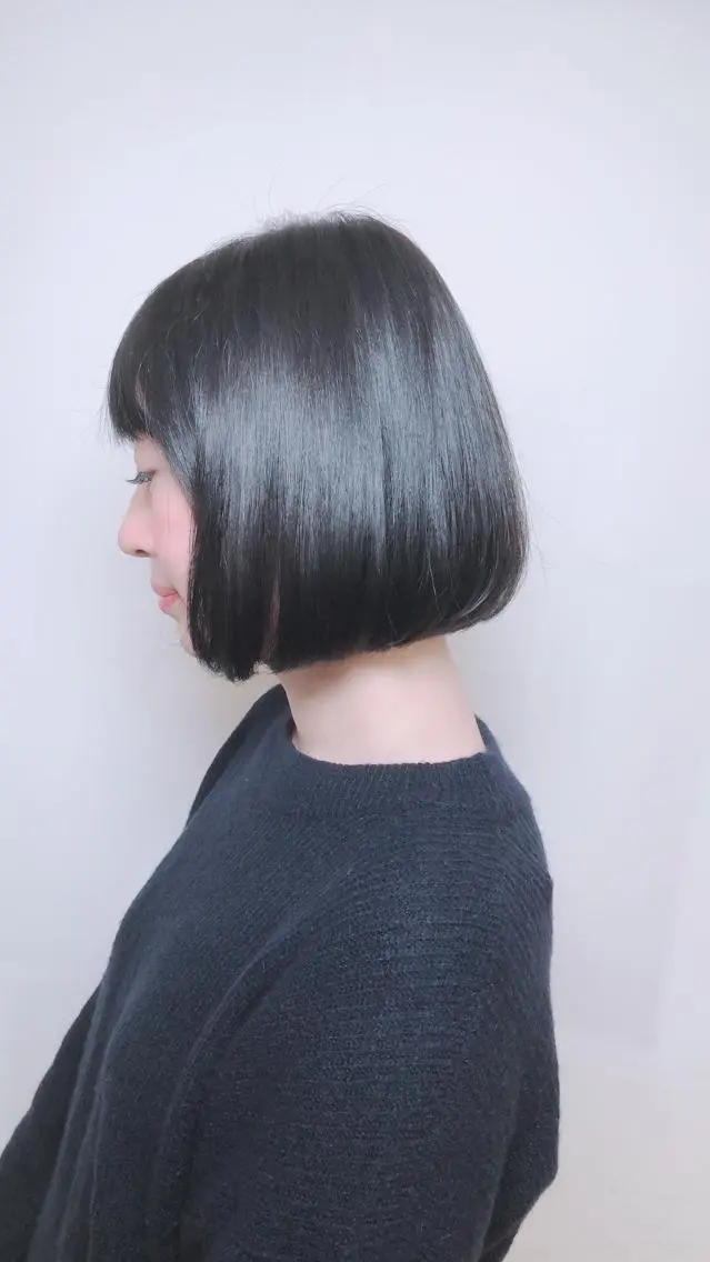 ショート カラー 透明感カラー 杉野 凜のヘアスタイル