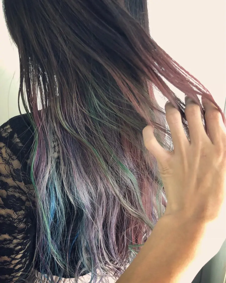 ロング カラー アッシュ バレイヤージュ ミストバング ベージュカラー ブリーチ カット ヘアカラー トリートメント 原宿サロン代表 デザインカラー伊藤卓のヘアスタイル