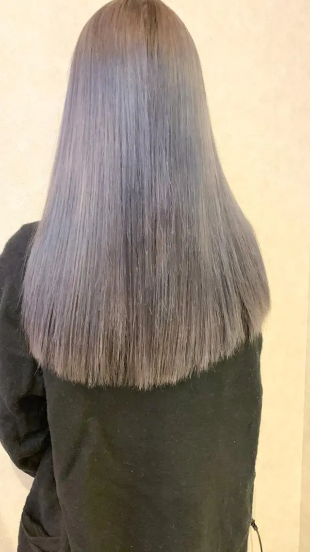 ロング Lit.豊橋 夏目のヘアスタイル