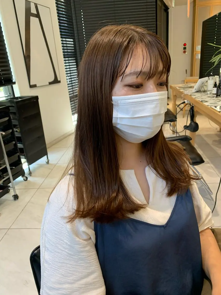 セミロング カラー ベージュカラー チバ タクミのヘアスタイル