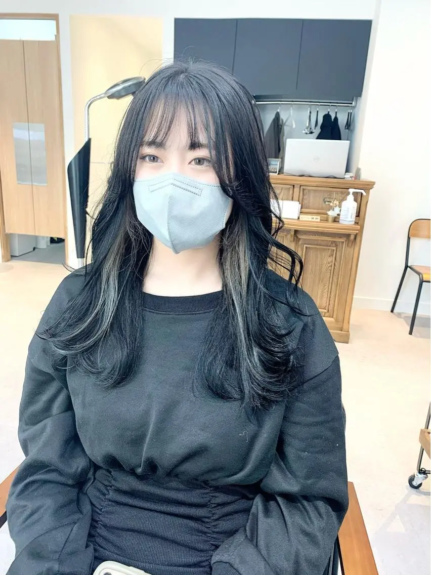 ミディアム カラー パーマ ヘアアレンジ メンズ キッズ ネイル マツエク・マツパ アイブロウ カット ヘアカラー 似合せレイヤー/ 柔らか透明感カラーのヘアスタイル