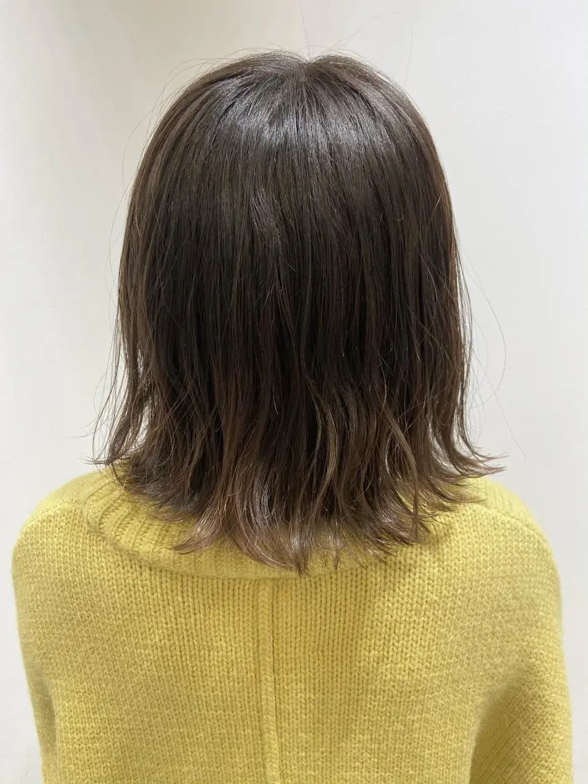 ミディアム カラー ヘアカラー 🐺ウルフ/レイヤー 似合わせ‎🤍沙羅のヘアスタイル