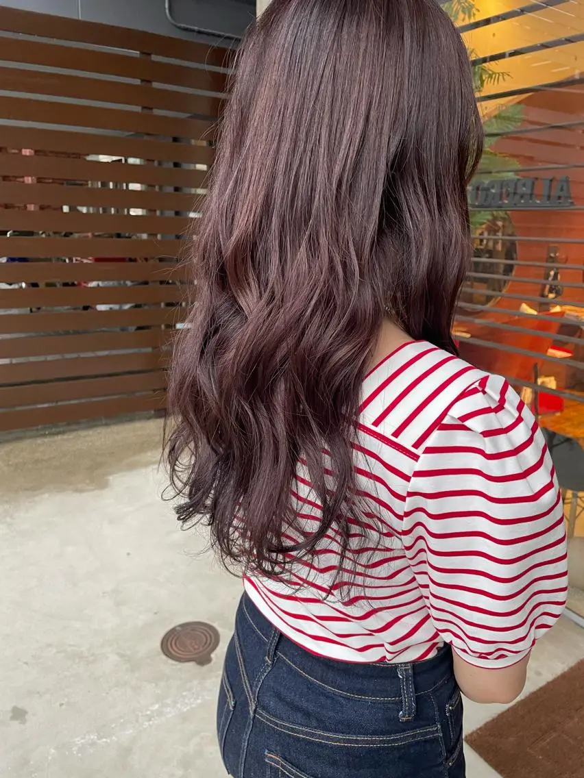 ロング カラー 日高 香織のヘアスタイル