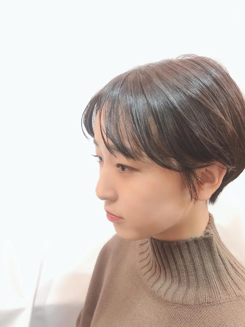ショート ショートヘア 小顔カット ボブ/縮毛/レイヤー モトナリのヘアスタイル
