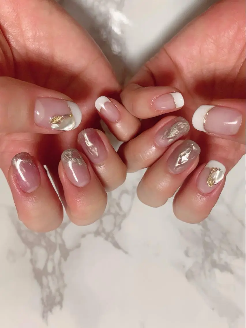 ネイル フレンチネイル ニュアンスネイル atelier chic+のネイルデザイン