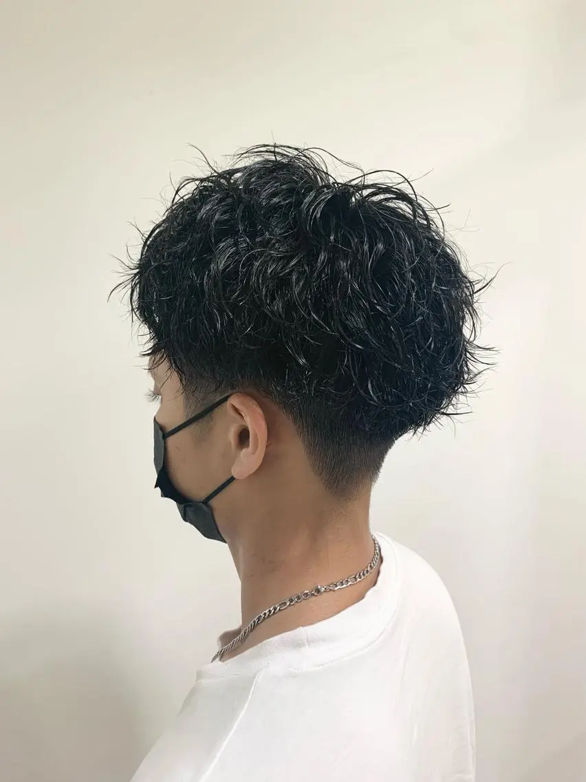 ショート パーマ メンズ 竹内 康浩のヘアスタイル