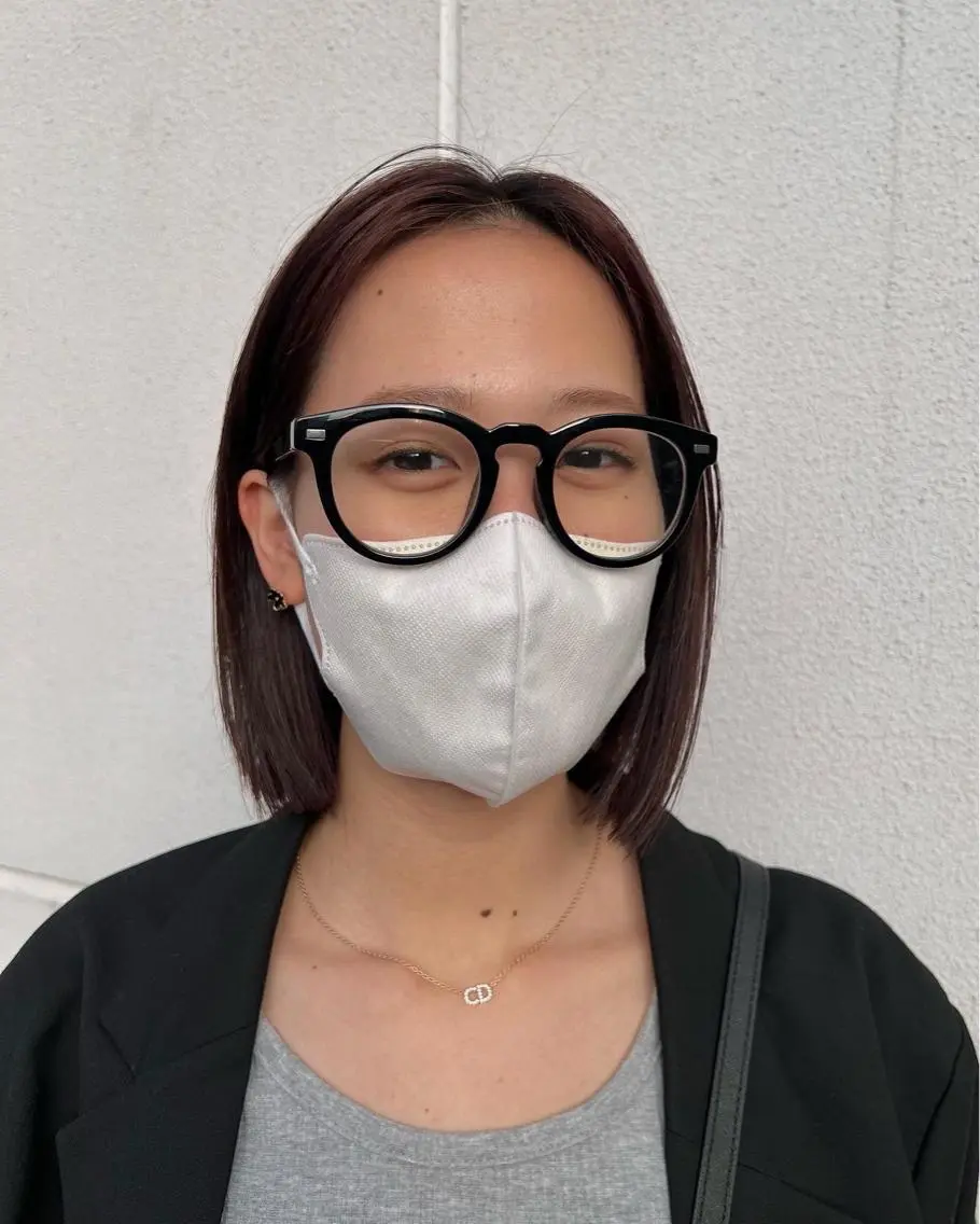ショート カラー 松坂 真衣のヘアスタイル