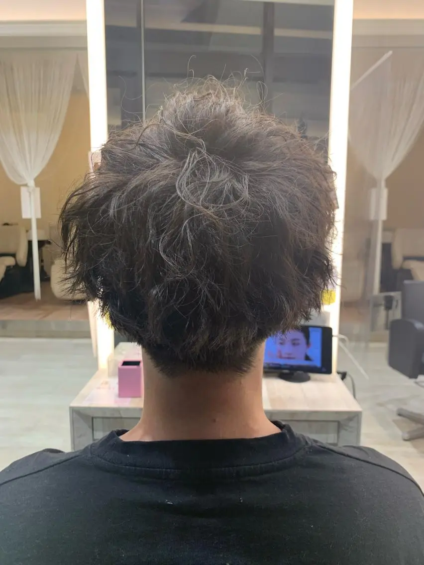 パーマ メンズ カット パーマ メンズパーマレイヤー 西山賢志のヘアスタイル