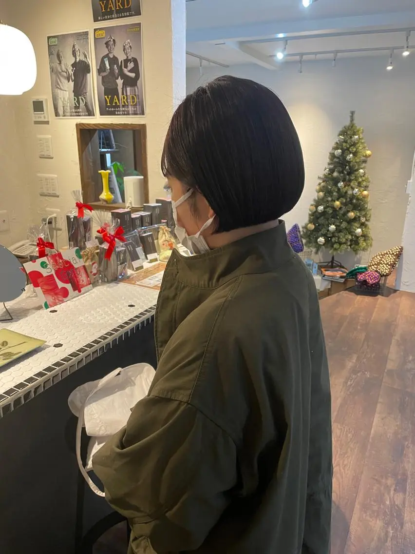 ショート カラー 高橋 愛美のヘアスタイル