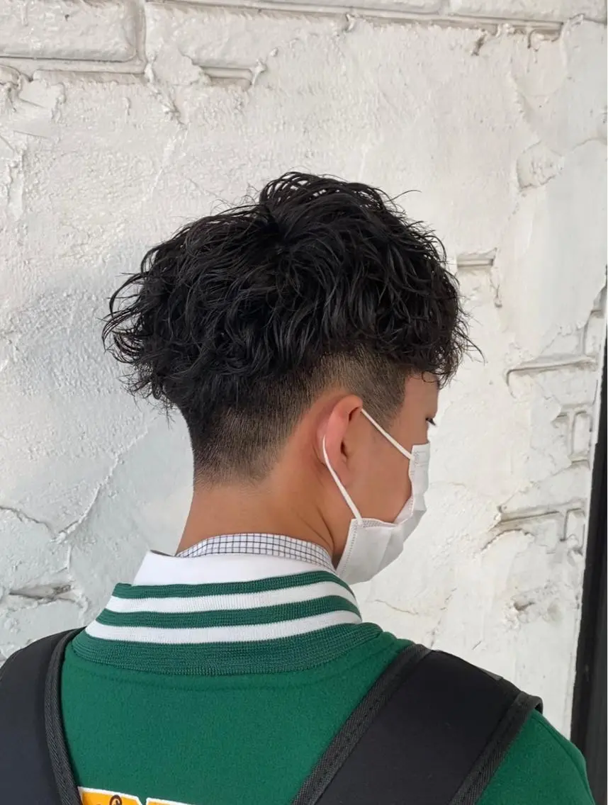 パーマ メンズ カット パーマ 尾崎 優也のヘアスタイル
