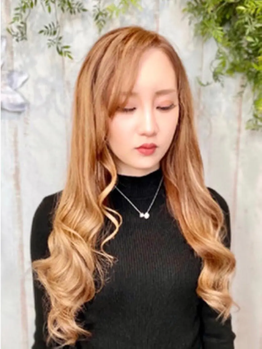 ロング カラー ヘアアレンジ 大阪レミーエクステ チビ編み込みのヘアスタイル