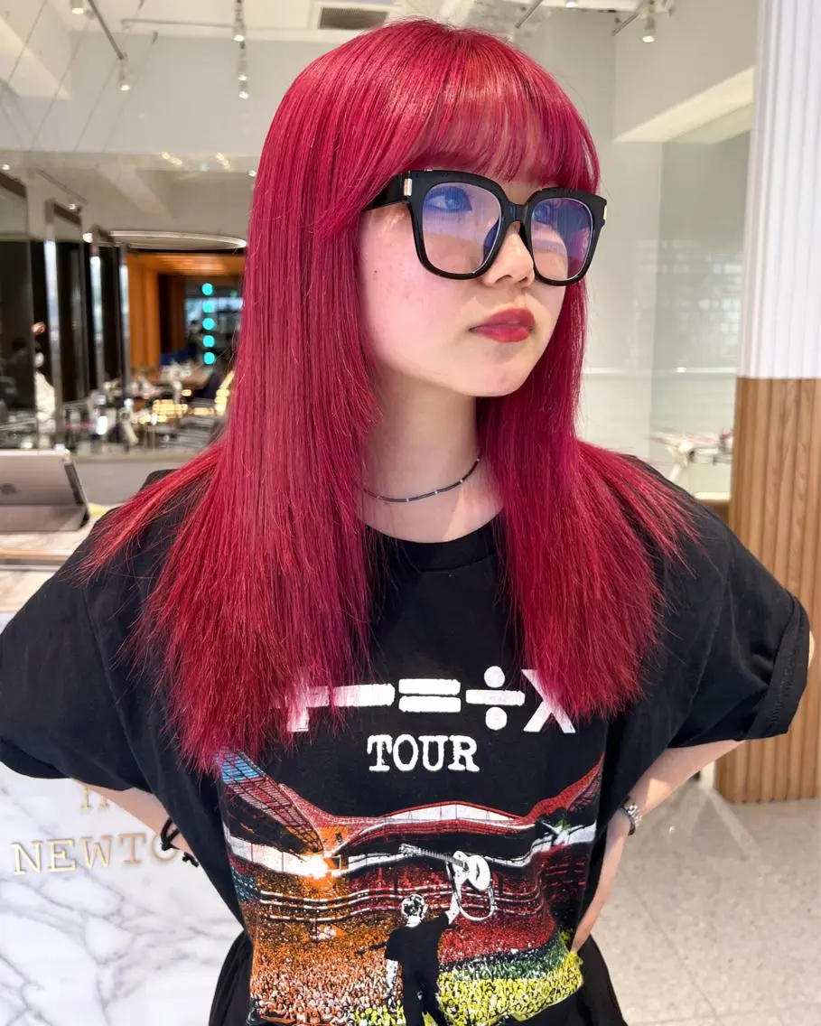 セミロング カラー ブリーチ ハイトーンカラー ♡ KANON ♡のヘアスタイル