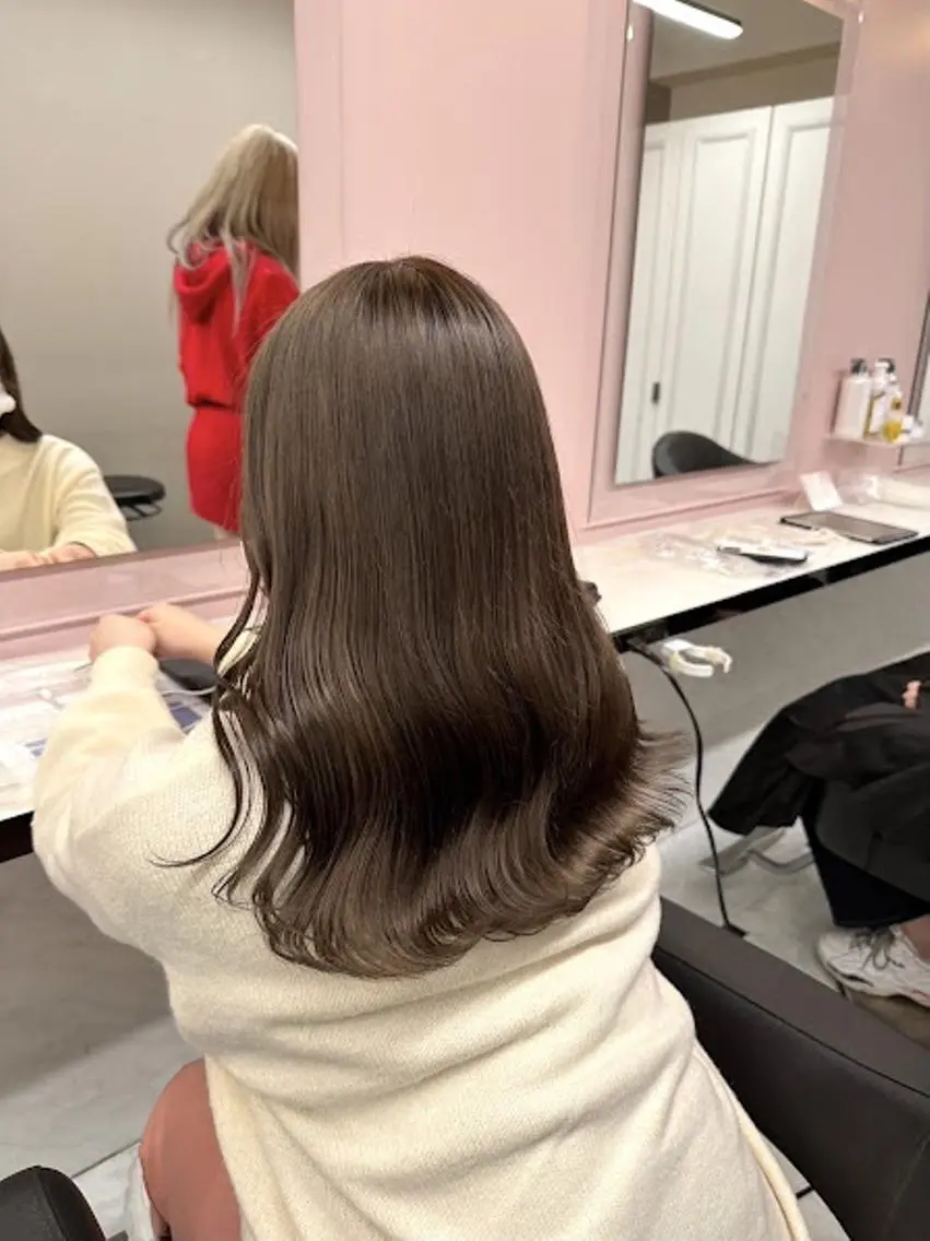 カラー 〈公式〉🪽 BABY上野🪽のヘアスタイル