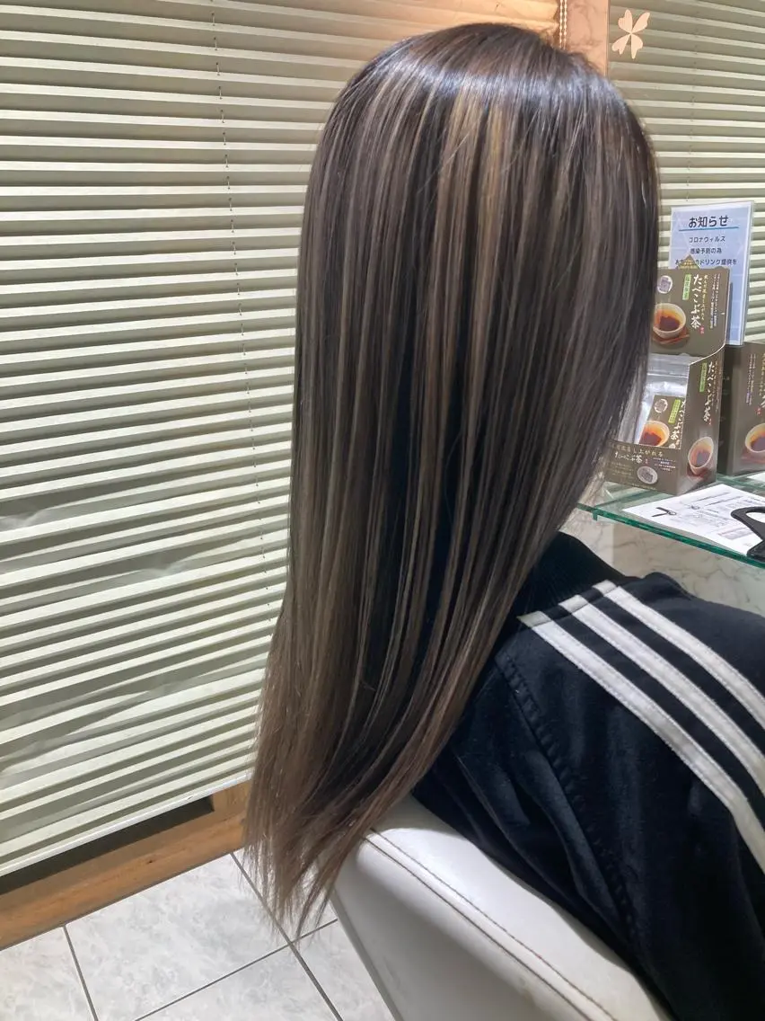 ロング レイヤーカット 落合孝臣/新潟駅南 /髪質改善のヘアスタイル