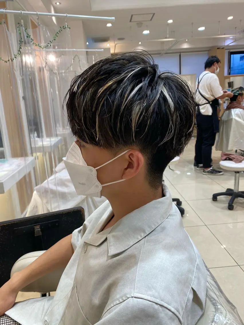ショート カラー メンズ カット ヘアカラー メンズ特化型美容師 栗山勇人のヘアスタイル