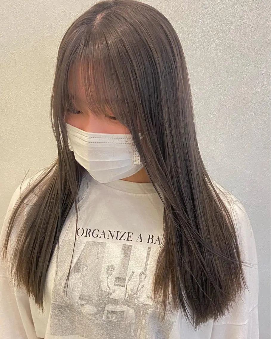 ロング カラー バレイヤージュ ミストバング ベージュカラー ブリーチ 抜きっぱなしブロンド 札幌ブリーチカラー/ ダブルカラー/ドイのヘアスタイル