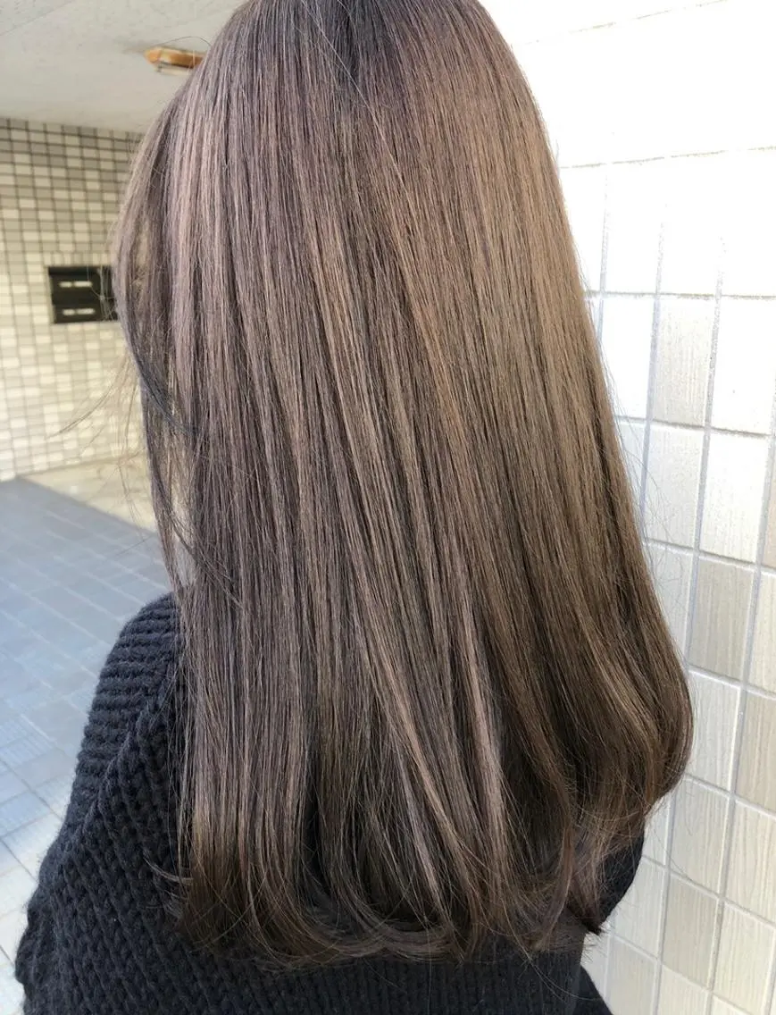 ロング カラー ブリーチ ブリーチなしカラー 大村 凪のヘアスタイル