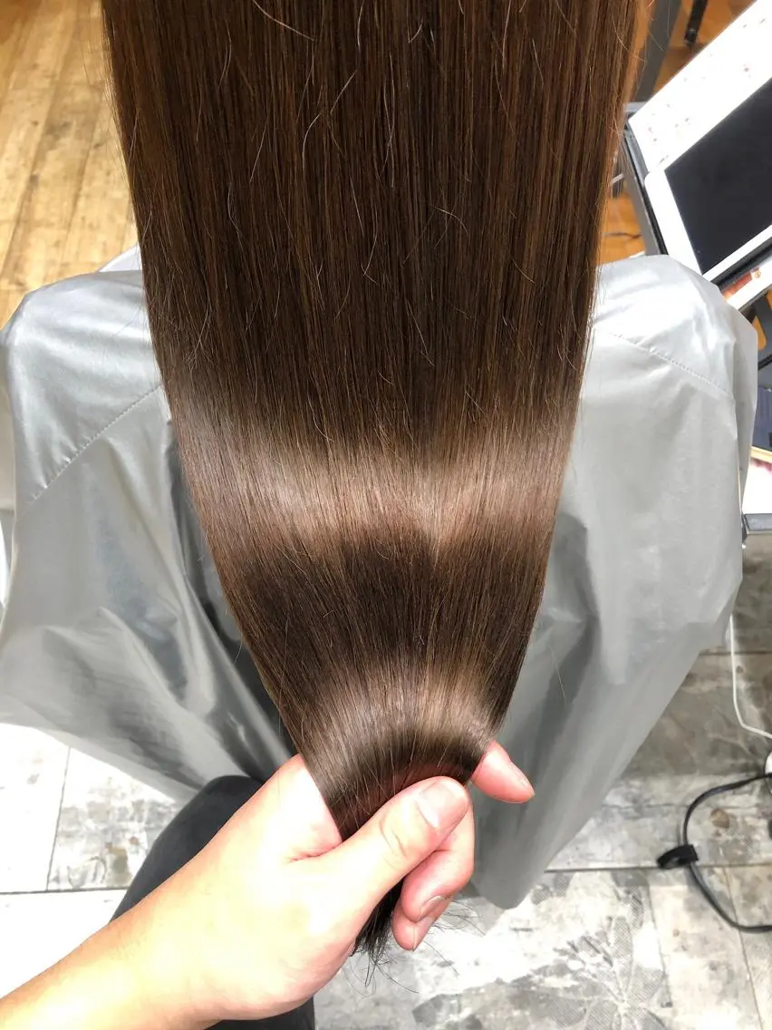 ロング カラー パーマ バレイヤージュ ブリーチ ケアブリーチ ダブルカラー ハイライトカラー カット ヘアカラー 縮毛矯正 トリートメント 銀座✨レイヤーカット 顔まわり/坂本亜裟海のヘアスタイル