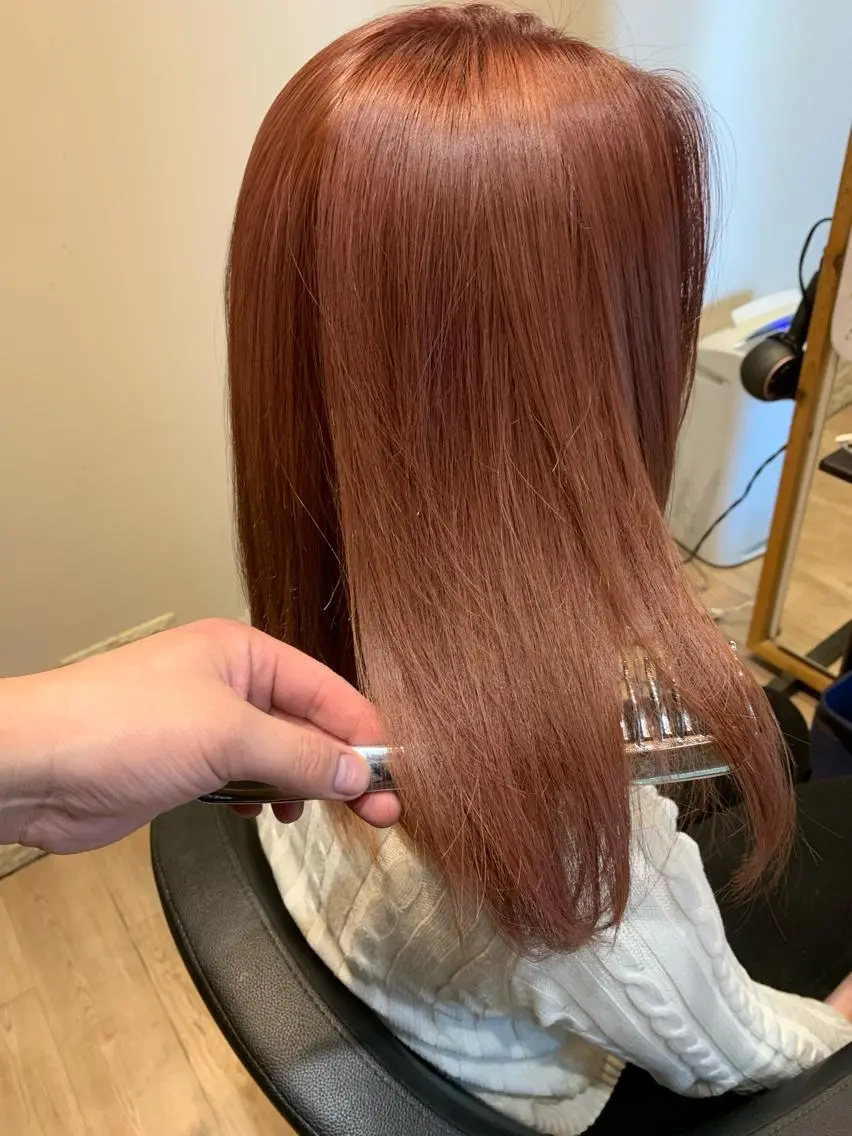 ミディアム カラー ベージュカラー ピンクカラー ピンクベージュ ヘアカラー 大久保 隆蔵のヘアスタイル