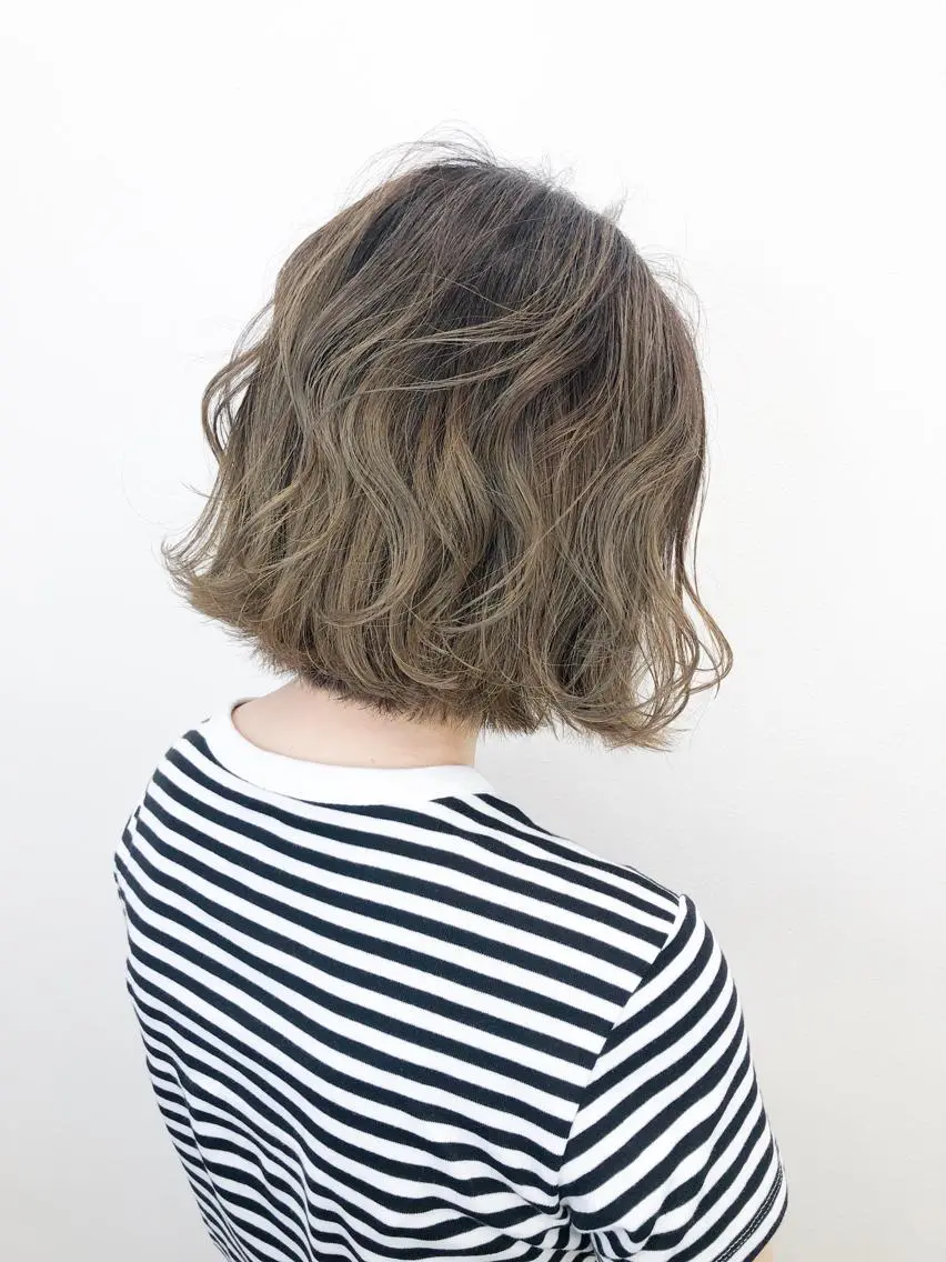 ショート AKANE 【zina新宿】のヘアスタイル