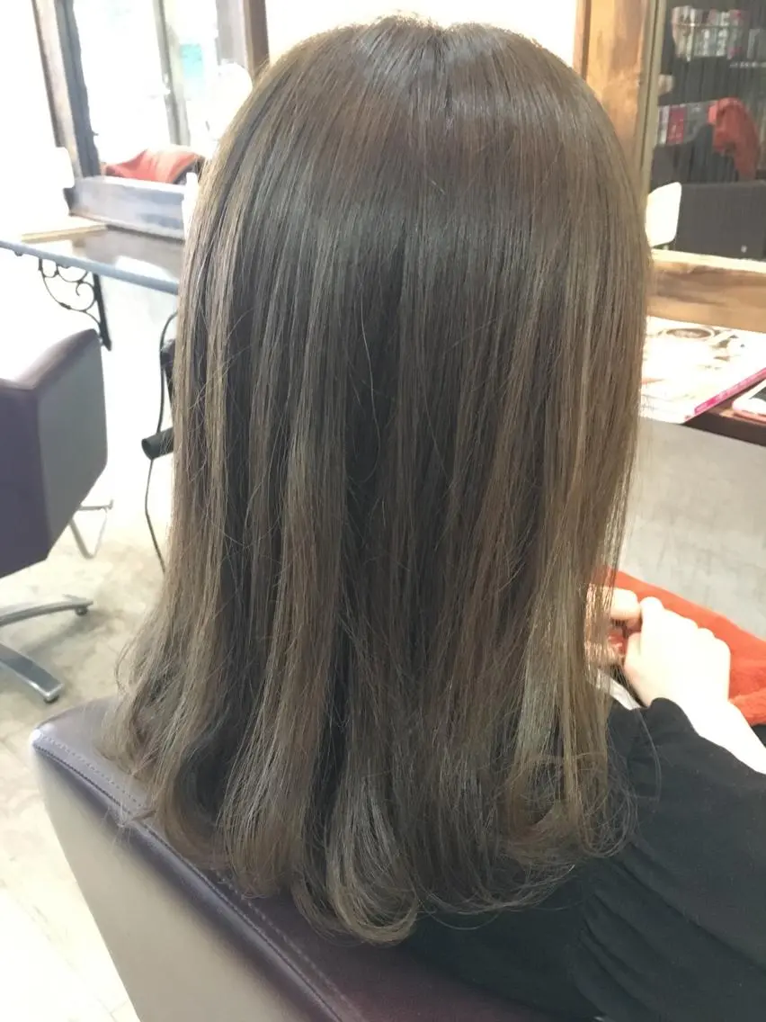 ミディアム 松本 亮のヘアスタイル