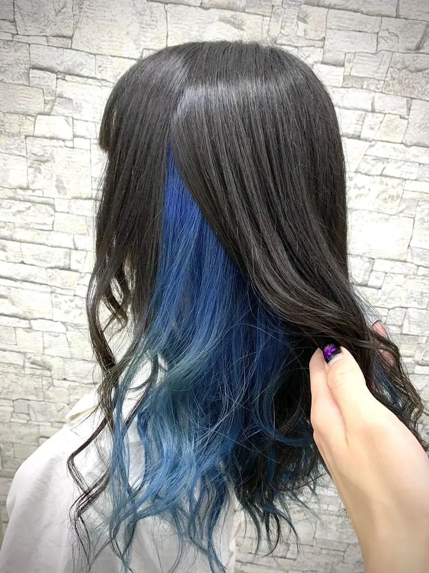 セミロング カラー 黒髪 ブルーカラー ヘアカラー トリートメント RAIA💎ケア ブリーチ&パーマ💎のヘアスタイル